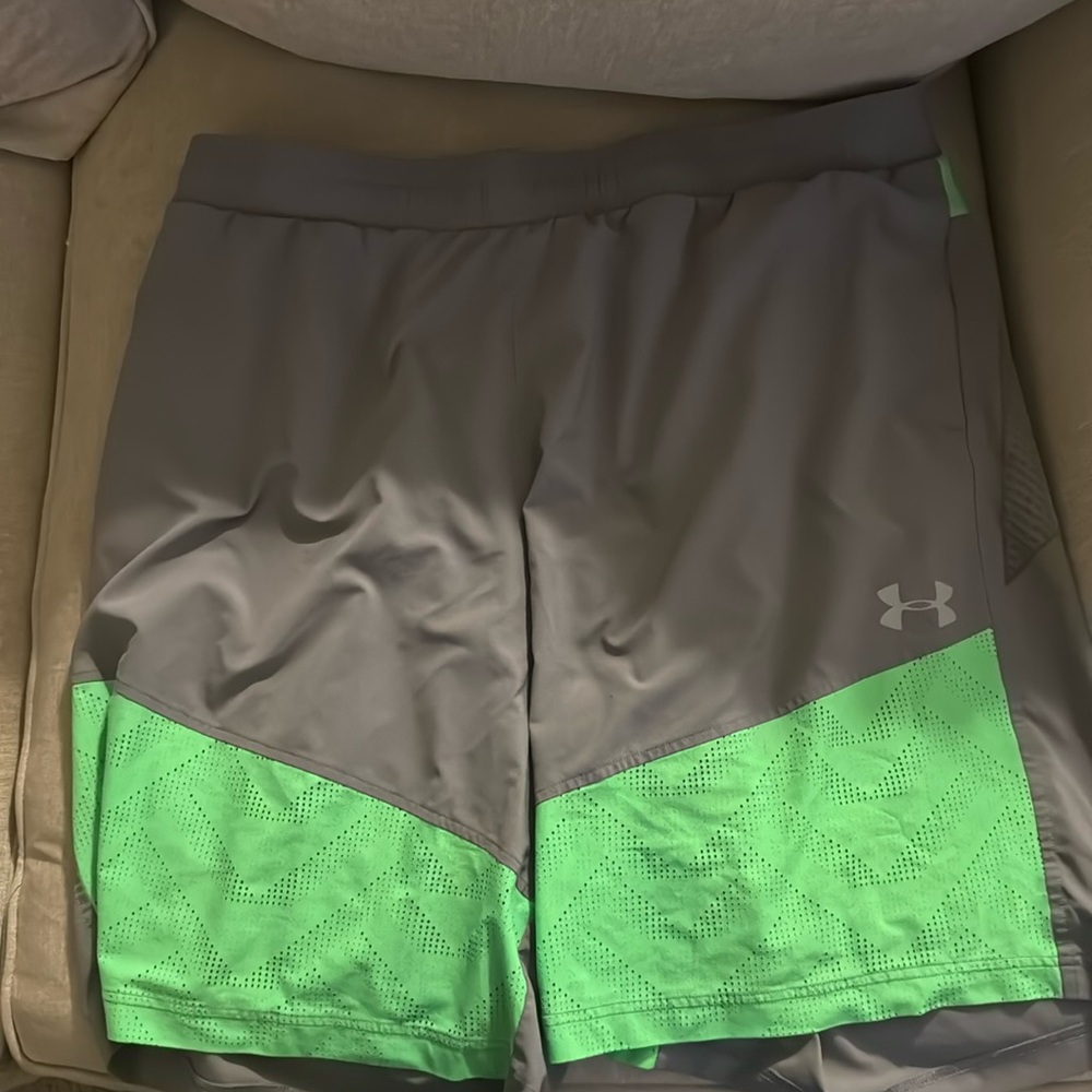 Men’s Under Armour shorts